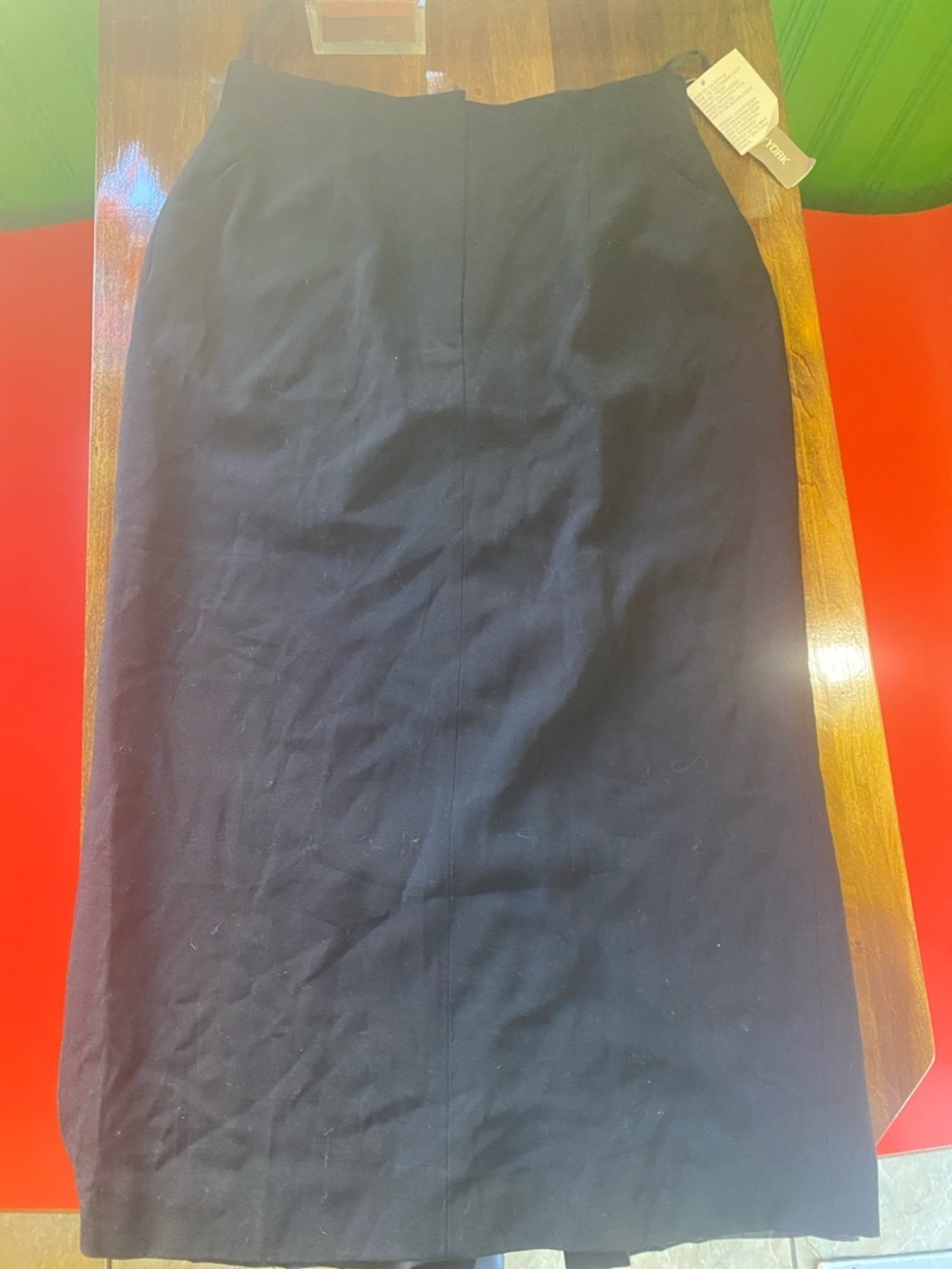 Jones New York Black Pencil Skirt - Sleek Tailored Silhouette